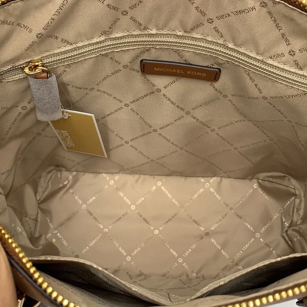 MICHAEL KORS Charlotte Large Leather Top-Zip Tote - Picture 12 of 16